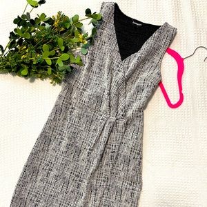 EXPRESS B&W Business Dress